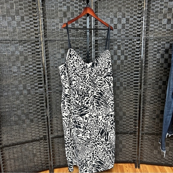 Sergio Hudson For Target Animal Print Dress Size 4X Midi Dress - Picture 8 of 8